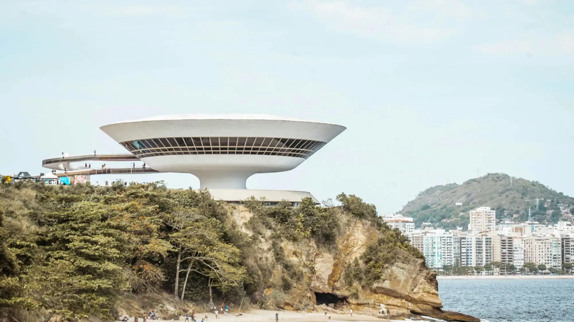 Niterói Contemporary Art Museum