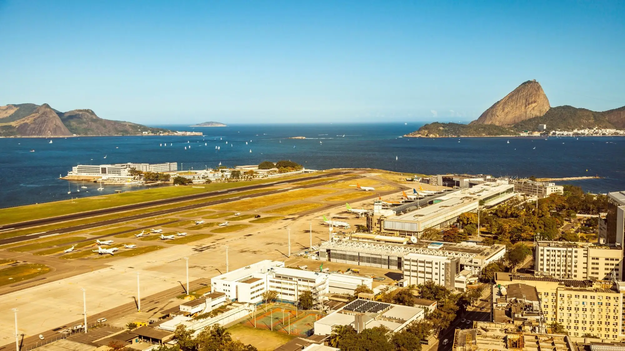 Santos Dumont Airport (SDU) Guide: Rio’s Scenic City Hub