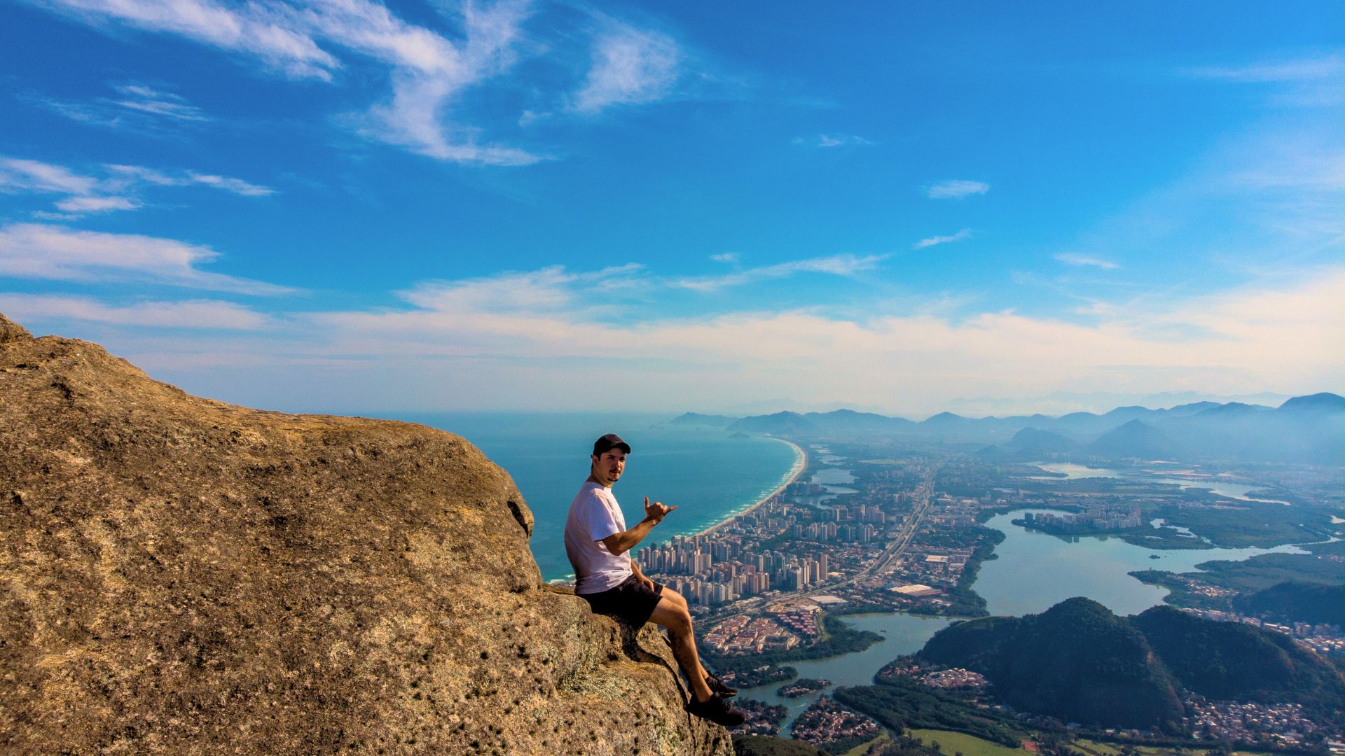 man-sitting-on-gavea-stone