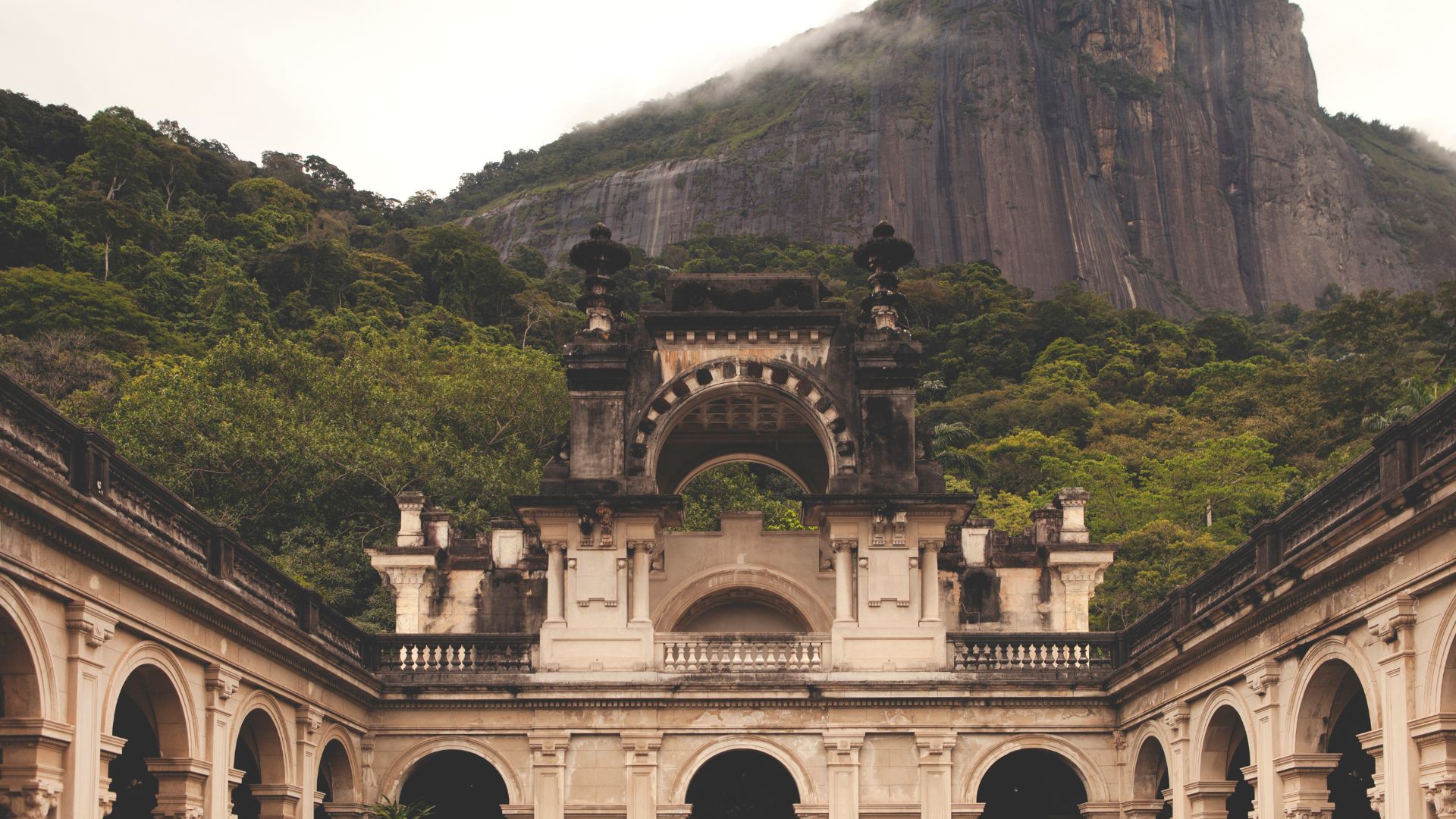 parque-lage-inside